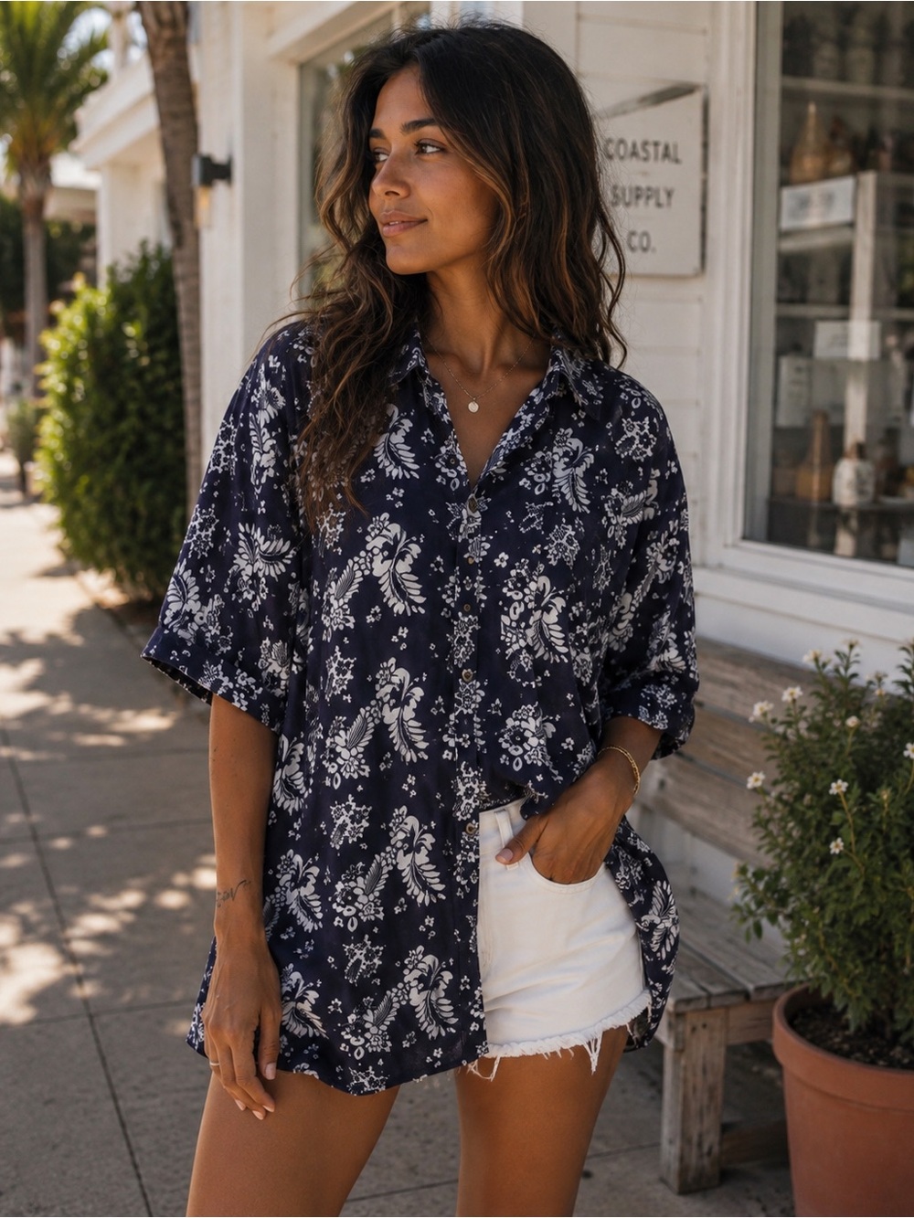 UZZI Navy Floral Button Up Shirt XXL Oversized Women’s Coastal Resort Top